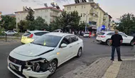 Bingöl Kültür Mahallesi’nde iki araç çarpıştı