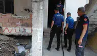 Kurtalan’da boş binayı alevler sardı