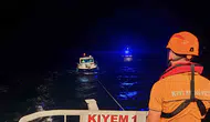 Çanakkale Boğazı’nda mahsur kalan 9 kişi kurtarıldı