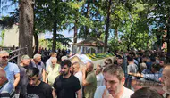 Motosiklet kazasında hayatını kaybeden genç çift toprağa verildi