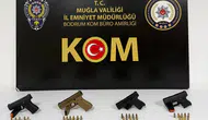 Bodrum’da polisten kaçan şüphelilerin çantasından cephanelik çıktı