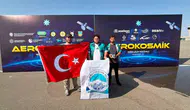 Kayserili gençler Azerbaycan’da gökyüzüne imzasını attı