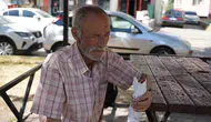 34 yıl sonra su içmeye başlayan adam şimdi yemek yiyemiyor
