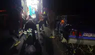 Malatya yolunda lastiği patlayan otomobil kontrolden çıktı