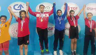 Besnili genç güreşçi Ankara’da altın madalyayı boynuna taktı