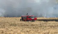 Yenişehir Havalimanı yolunda korkutan yangın