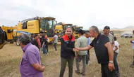Kars’ta sarı başaklar biçerdöverle buluştu