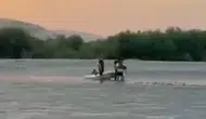 Batman'da yükselen sularda mahsur kalan iki kişi kurtarıldı