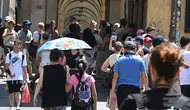 Kabus gibi tablo: Bir yanda kavurucu sıcaklar, diğer yanda fırtına ve yangınlar