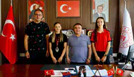 Bilecikli iki genç atlet kürsüye çıktı