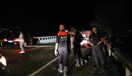 Elazığ yolunda traktör ve minibüs çarpıştı