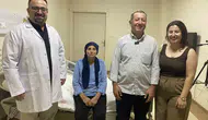 8 ay boyunca karnında kafatası kemiğiyle yaşadı