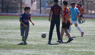 Sivaslı öğrenciler camiler arası futbol turnuvasında ter döküyor