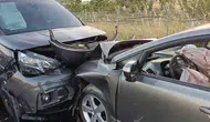 Keşan yolunda iki araç çarpıştı İki yaralı var