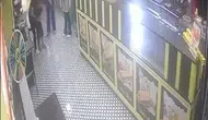 Restoran sahibi küçük çocuğu Heimlich manevrasıyla hayata döndürdü