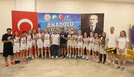 Düzce’nin genç kızları basketbolda Türkiye finallerine adını yazdırdı