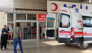 Adana'da traktör kazası geçiren muhtarın hayati tehlikesi sürüyor