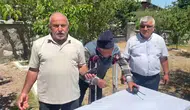 Sivaslı köylüler teknolojiden mahrum kalınca telsize döndü