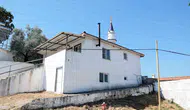 İmamın bıraktığı lojmanda çöp dağları ortaya çıktı