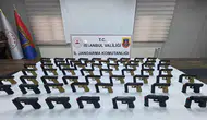 Jandarma alıcı kılığına girdi, 58 tabancayla yakaladı