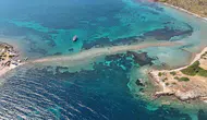 Ayvalıkta deniz çekilince adalar arası yürüyüş yolu açılıyor