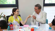 Efeler’de otizmli gençler kendi ürünlerini üretiyor