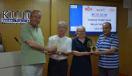 Kuşadası zeytinyağına dünyada ödül getiren kadınlara plaket