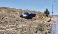 Eskişehir’de direksiyon hakimiyeti kayboldu 2 yaralı