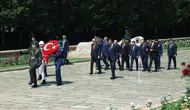 Erdoğan ve YAŞ üyeleri yeni komuta kademesiyle Anıtkabir’de buluştu