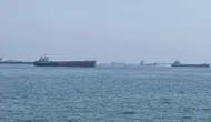 Kızıldeniz'de yine bir ticari gemi hedefte, yangın çıktı