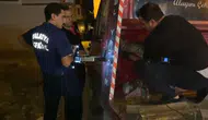 Malatya’da çekiciye sıkışan kediye itfaiye yardımı