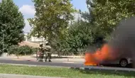 Kayapınar’da park halindeki otomobil aniden yanmaya başladı