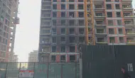 İnşaat alanında yangın çıktı, alevler kule vincine sıçradı