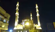 Kandil gecesi Abdülhamid Han Camii'nde 10 bin kişi buluştu