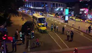 Beyoğlu’nda sekiz aracın karıştığı zincirleme kaza trafiği kilitledi