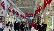 104. Yılda Tarihi Çarşı Kırmızı Beyaza Büründü