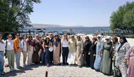 Okuma yazma kursu öğrencileri Çivril’in doğasında keşfe çıktı