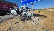 Sivas’ta otomobil kontrolden çıktı 3 kişi yaralandı
