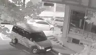 Arnavutköy'deki gece baskınına polis engeli: İki şüpheli kıskıvrak yakalandı