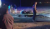 Dicle yolunda motosikletli sürücü iş makinesine çarparak can verdi