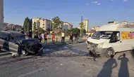 Kayseri'de trafik kazası iki aracı hurdaya çevirdi