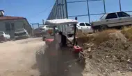 Malatya’da otlak kavgası kanlı bitti Traktörü insanların üzerine sürdü