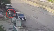 Beyoğlu'nda araçta uyuyan kişinin telefonunu çalan hırsız, kameralardan yakalandı