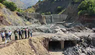 Tunceli’de sağanak yağış köylere ulaşımı kesti