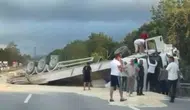 Anadolu Otoyolu Sapanca geçişinde tır kazası trafiği kilitledi