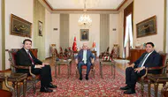 Numan Kurtulmuş ve Mahmut Arıkan Meclis'te bir araya geldi