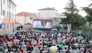Gebze’de açık hava sineması mahalleliyi bir araya getirdi