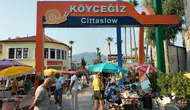 45 derece hissedilen sıcakta pazar yeri boş kaldı