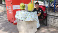Sakaryalı 14 yaşındaki genç limonata satarak aylık 90 bin lira kazanıyor