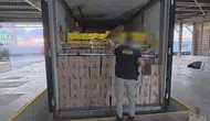 Silivri'de TIR dorsesine gizlenmiş devasa uyuşturucu sevkiyatı yakalandı